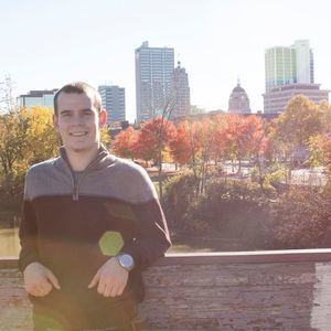 Meet your Posher, Evan